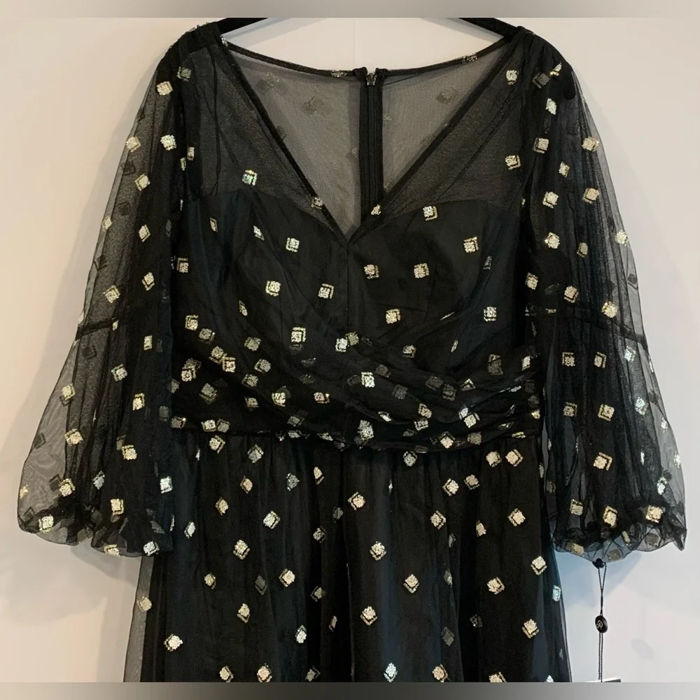 NWT, Adrianna Papell "Glitter Tulle Long Dress" in Black w/ Puff Sleeve, Size 8 - Picture 4 of 12